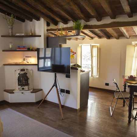 La Mansardina Beccheria Central Apartment 1 Double Bedroom, 1 Sofa Bed Lucca Buitenkant foto